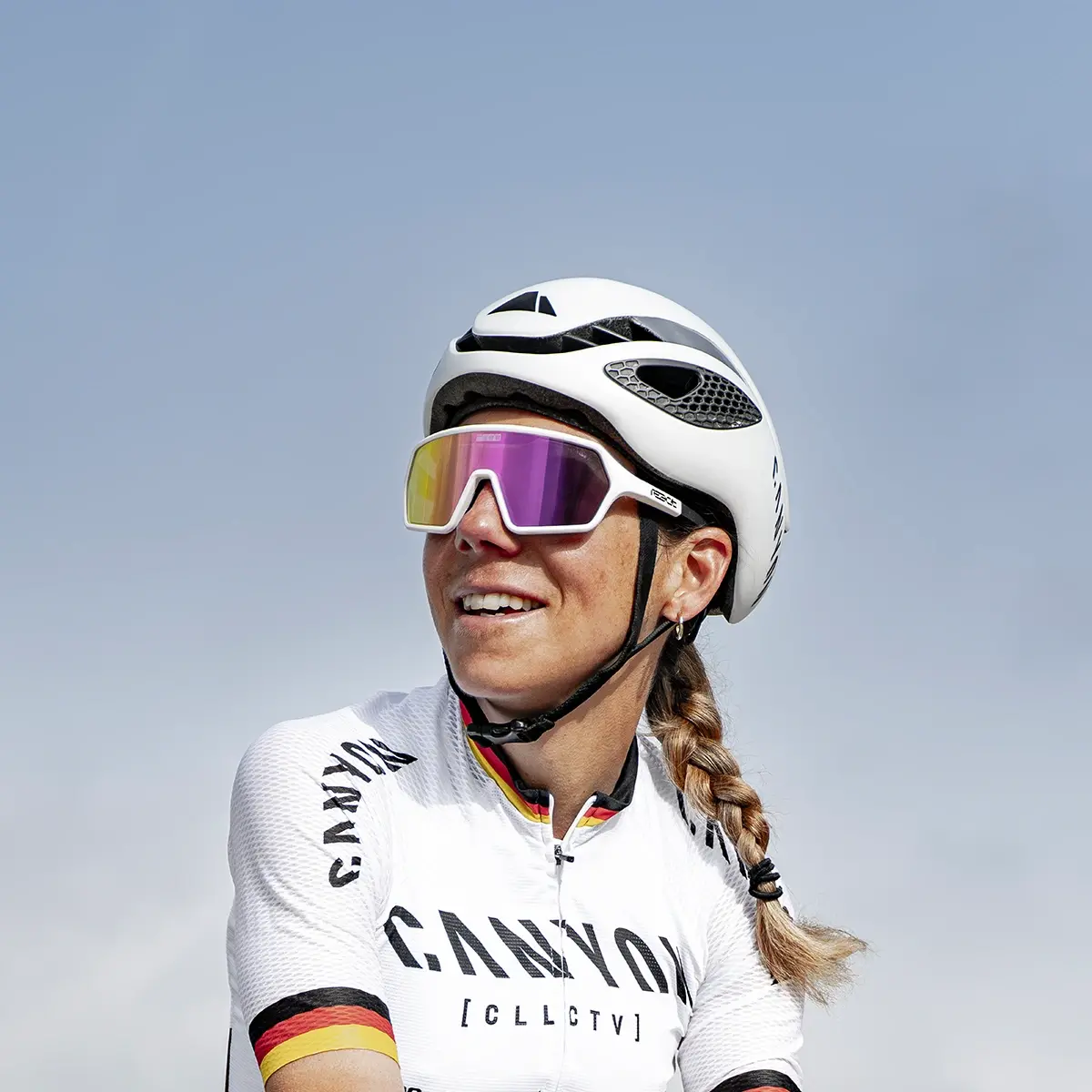 react swiss - rev - optray - Sportbrille - Sports glasses - Lunettes de sport - Sonnenbrille - Sunglasses - Lunettes de soleil - sight  - Skibrille - Goggles - Lunettes de ski - react eyewear - react Brillen - react Glasses - react  Lunettes - Shadetronic