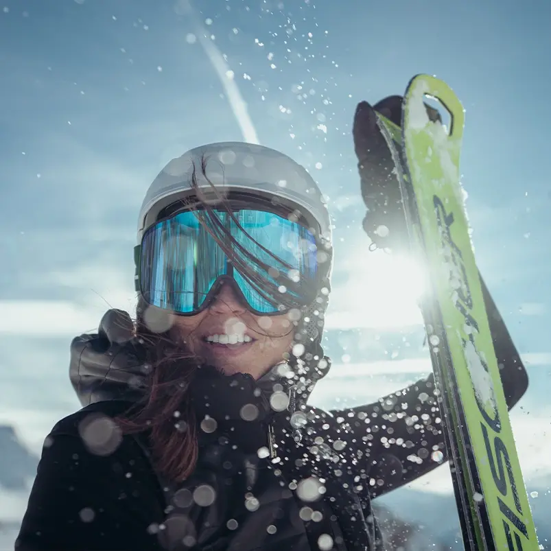 react swiss - rev - optray - Sportbrille - Sports glasses - Lunettes de sport - Sonnenbrille - Sunglasses - Lunettes de soleil - sight  - Skibrille - Goggles - Lunettes de ski - react eyewear - react Brillen - react Glasses - react  Lunettes - Shadetronic